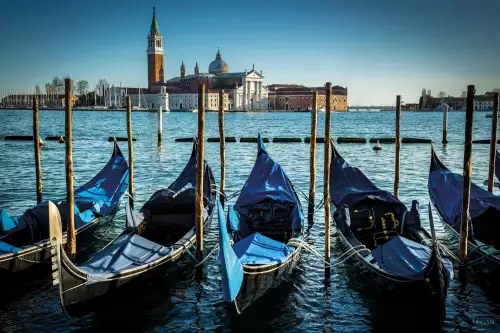 MondiLab Venice gondola day  (101004)