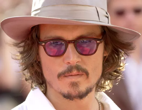 MondiLab Johnny Depp with hat (105147)